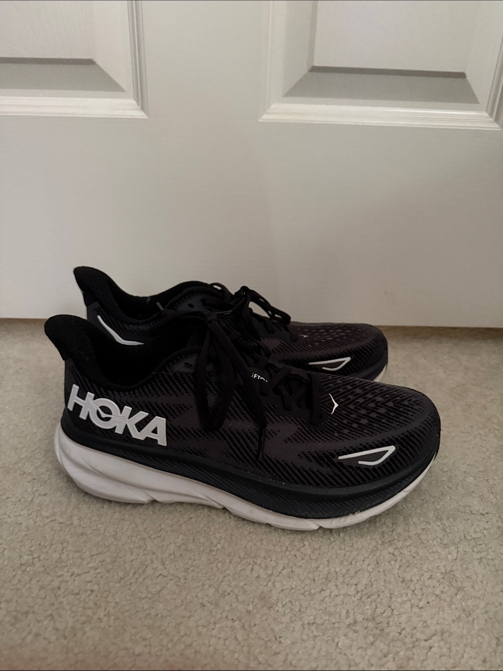 Hoka Women’s Clifton 9 - Picture 2 of 8